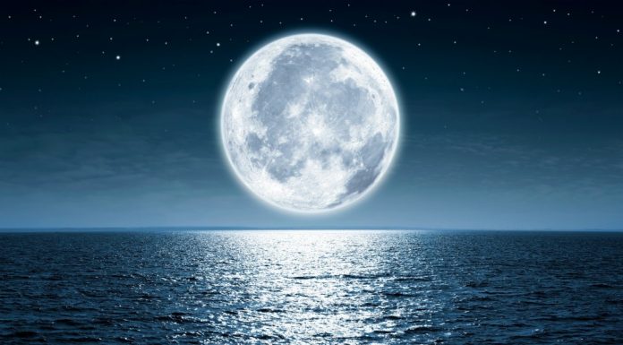 Purnama Menjadi Saksi Kebenaran Imam Mahdi