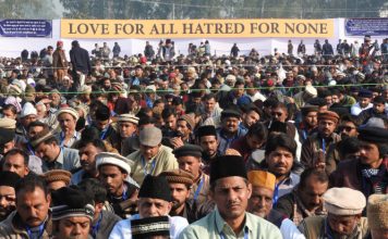 Dua Frasa Terindah di Dunia: Love for All, Hatred for None