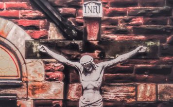 Ramuan Obat yang Membuat Yesus Mati Suri di Atas Salib