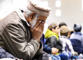 Mengetuk Hati, Beretika dalam Merayu Ketentuan Tuhan