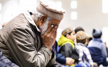 Mengetuk Hati, Beretika dalam Merayu Ketentuan Tuhan