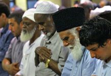 Hukum Bermakmum kepada Imam yang Berbeda Mazhab