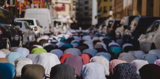 Apakah Ada Shalat Sunah Rawatib Sebelum Shalat Jumat ?