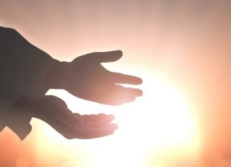 Memanifestasikan Tuhan Didalam Diri Agar Terhindar Dari Dosa