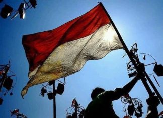 Telisik Etimologia Mantra Merdeka