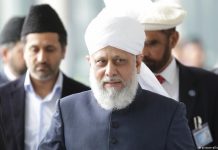 Mengenal Sosok Khalifah Muslim Ahmadiyah