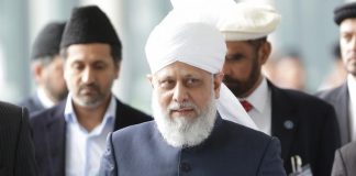 Mengenal Sosok Khalifah Muslim Ahmadiyah