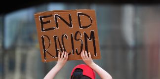 Isu Rasialisme Abu Janda : Bagaimana Islam menghapus Rasisme dari muka bumi?