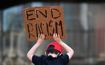 Isu Rasialisme Abu Janda : Bagaimana Islam menghapus Rasisme dari muka bumi?