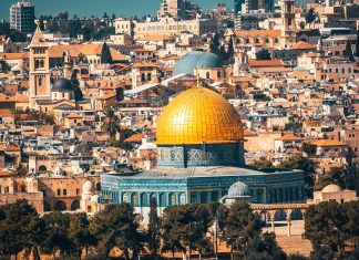 Mencari Kisah Palestina Yang Terlupakan