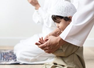 Mendidik Anak Sebagai Generasi Penerus Yang Unggul