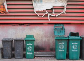 Buanglah Sampah Pada Tempatnya (CATATAN KECIL COVID-19)