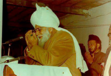 “Cinta untuk Semua, Kebencian Tidak Untuk Siapapun” – Perjalanan Bersejarah ke Spanyol Hadhrat Hafiz Mirza Nasir Ahmad rh Khalifah Masih III