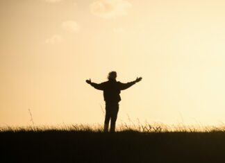 Standar Manusia tapi Standar yang mana?