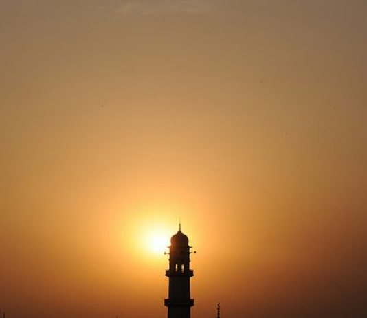 Tasyakur Abad Kedua: Seratus Tahun Membentuk Diri