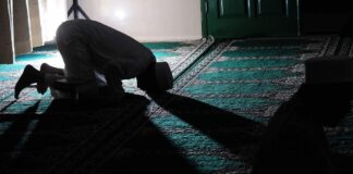 Keberkatan Doa: Alam Raya Bahu Membahu Membantu Kita